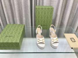 Picture of Gucci Shoes _SKUGuccisz35-4212cmmnf03187484